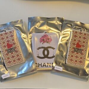 3 unbranded air fresheners new in package